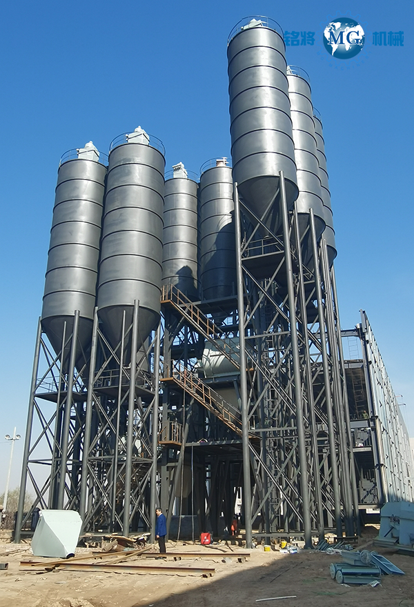 北京北鵬時產(chǎn)100噸干粉砂漿設(shè)備主體已經(jīng)完工 北京北鵬時產(chǎn)100噸干粉砂漿設(shè)備主體已經(jīng)完工