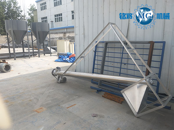 干粉砂漿設(shè)備選用螺旋輸送機(jī)還是斗式提升機(jī)？