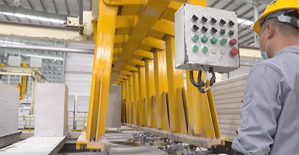 投資5.2 億，涪陵磷石膏規(guī)?；C合利用、輕質(zhì)墻體材料生產(chǎn)項(xiàng)目啟動(dòng)!